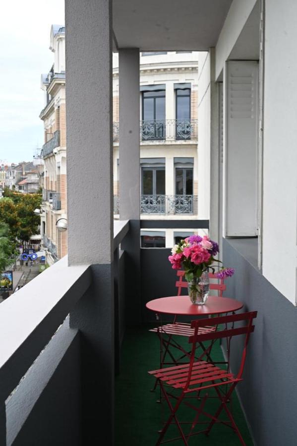 Grand Appartement Cosy-Hyper Centre-Place Verdun ตาร์บ ภายนอก รูปภาพ