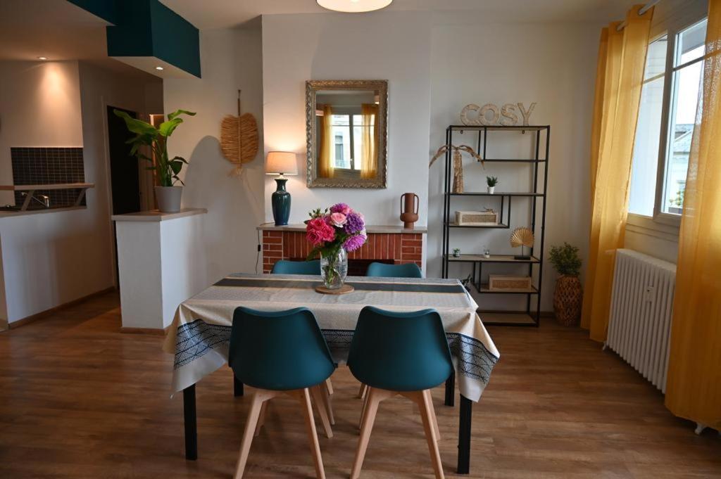 Grand Appartement Cosy-Hyper Centre-Place Verdun ตาร์บ ภายนอก รูปภาพ